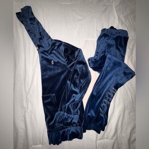 Kids Juicy Couture velvet sweatsuit set